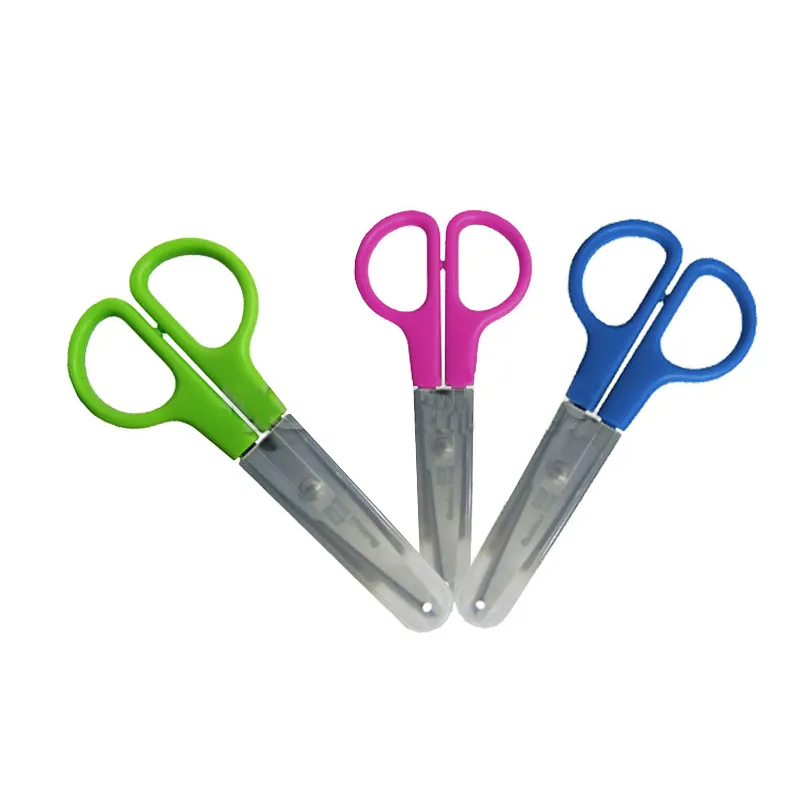 TIJERA ESCOLAR COLORES CON FUNDA 12 CM — SDI