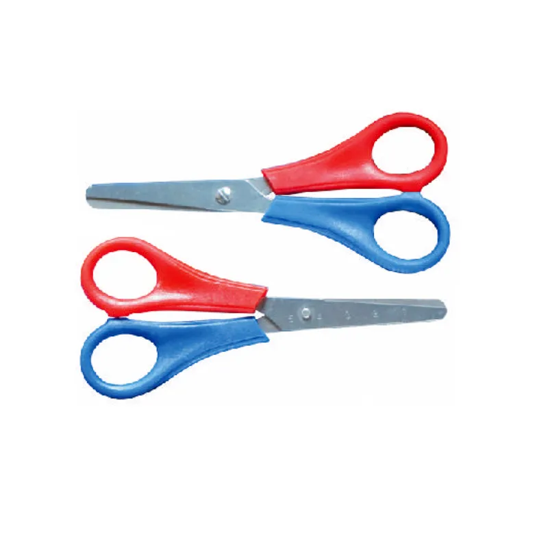 TIJERA ESCOLAR PUNTA ROMA ZURDO BICOLOR 13, 5CM HAND — Hand